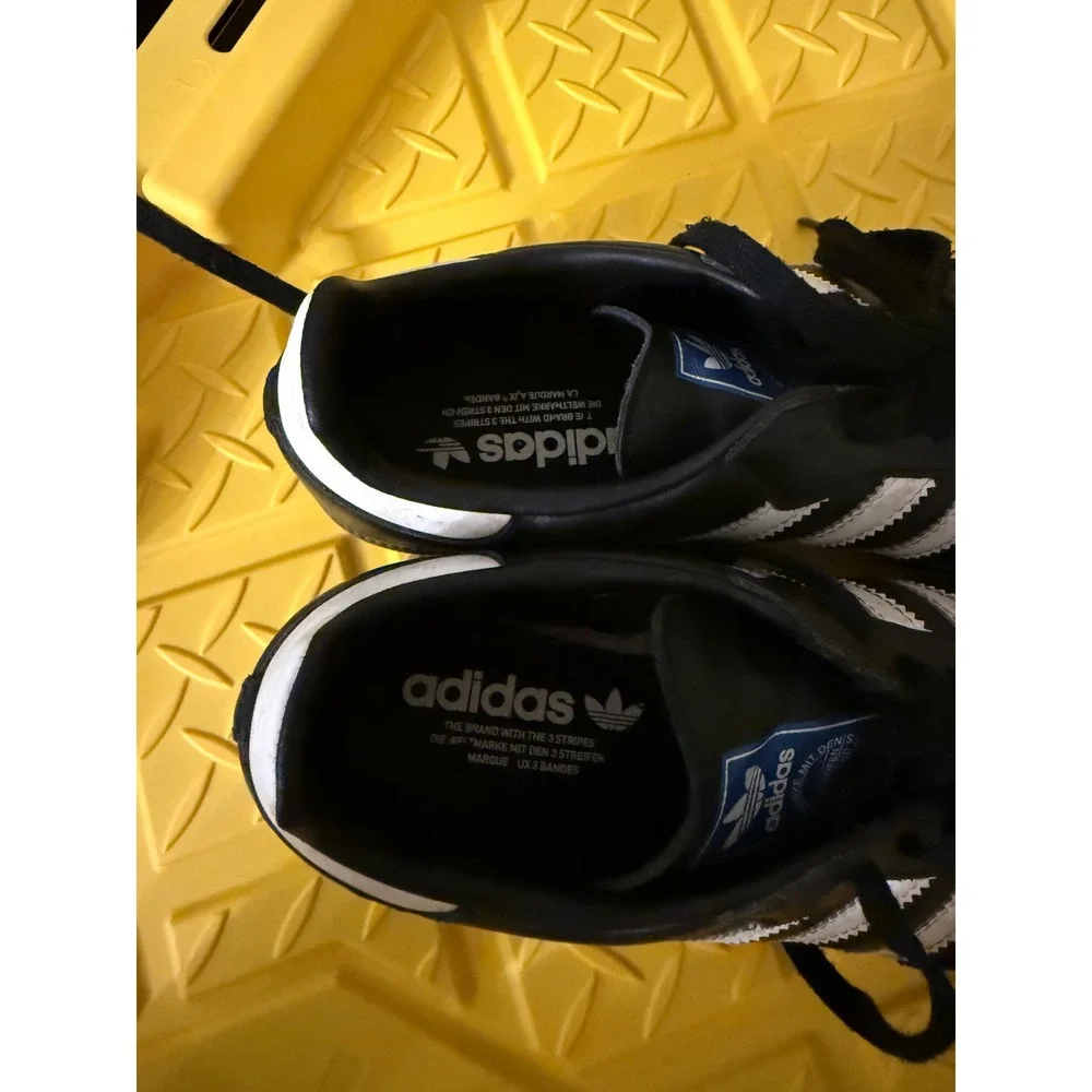 Adidas Samba OG Black White Gum Sole Leather Sneakers B75807 Mens 7.5 Women 8.5